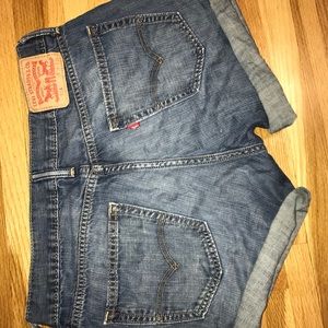 Vintage LEVI shorts
